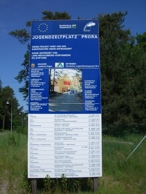 Die wahre Geschichte eines Ortes wird ausgeblendet, und das ist die drohende Wirkung: Mit europ�ischer Unterst�tzung w�chst frisches Gras �ber ein St�ck Oppositionsgeschichte. 