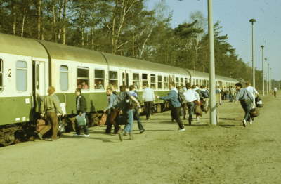 Der E-Zug wird gestrmt. 